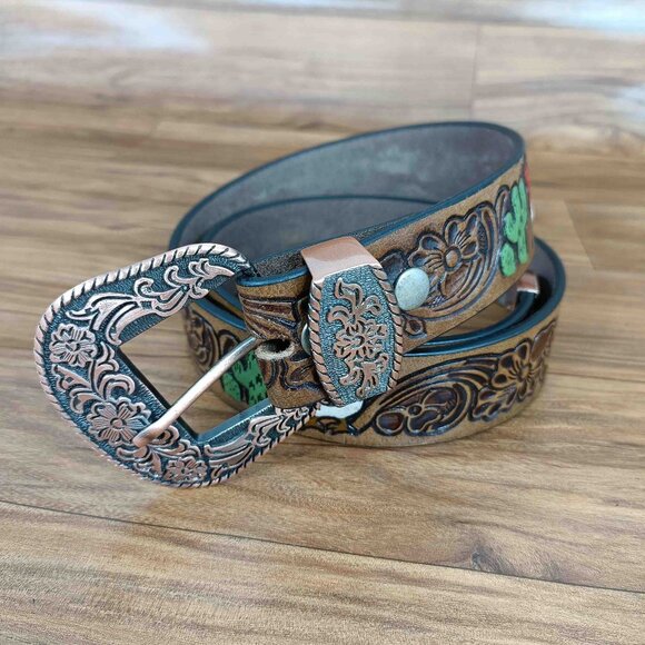 Premium Western Tooled Belt, Floral Rooster Belt for Unisex, Embossed Belt - Picture 4 of 12